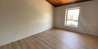 542 PLAZA SEVILLE Court Gallery 18