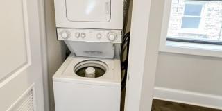 5158-62 N Leavitt / 2209-11 W Foster Gallery 18