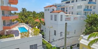 225 Collins Ave Gallery 9