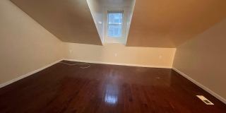 537 N 13TH Street Gallery 17