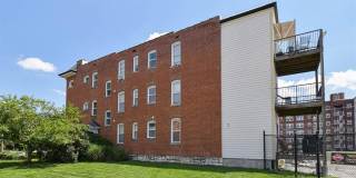 5528 Waterman Boulevard Gallery 29