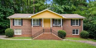 2BR/1BA Duplex Conveniently Located Off Pleasant Hill & Cruse Rd! Gallery 1
