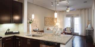 Alma on Maple Gallery 12