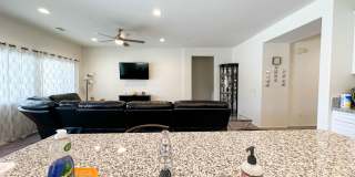 COMING SOON! * RARE OPPORTUNITY * SENIOR (55+) ROOM FOR RENT IN PRISTINE GATED COMMUNITY IN MENIFEE! Gallery 42