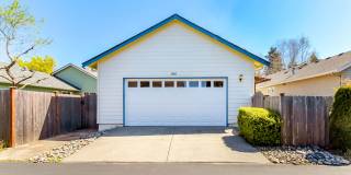 Desirable DuPont Rambler with AC - 1861 Palisade Blvd Gallery 35