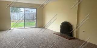 Goleta Three Bedroom Home - Pets Considered - Available Now Gallery 1