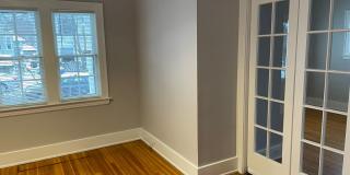 Charming Dutch Colonial Style Heritage Hill Home Gallery 7