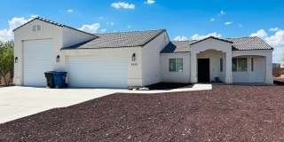 WINTER VACATION RENTAL Fully Furnished 3BD/2BA Bullhead City, AZ in Sunridge Estates Gallery 3