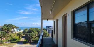 Vacation Rental - 30 Day min stay - across From Daytona Beach Only $1500-$2000 Month Gallery 3