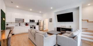 979 Montague Place Gallery 7