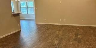 1409 Lauren Lane Gallery 2