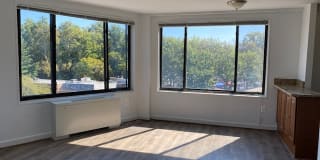 5100 Connecticut Avenue Gallery 5