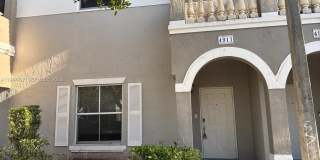 4911 SW 140th Ter Gallery 1