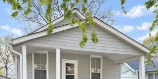 SPECIAL-HALF OFF FIRST FULL MONTHS RENT-Charming 2 Bedroom Home Near Dundee! Gallery 1