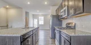 Stunning 3/3.5 Townhome in SE Raleigh Gallery 17