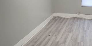2418 E Memorial Dr Gallery 6