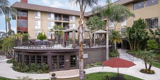 The Summit at Point Loma Gallery 17