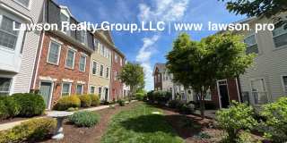 Luxurious Colonial Green Townhome with Garage Gallery 5