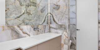 503 Palm Dr Gallery 34