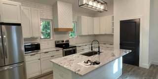 1321 Cedar Avenue South Gallery 6