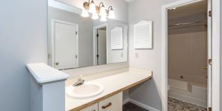 Amazing 2 bedroom apartment!!! Gallery 15