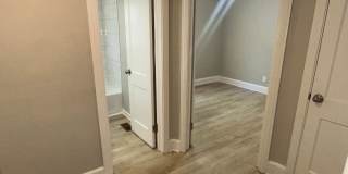 Discover comfort and convenience in a prime Columbia location! Gallery 7