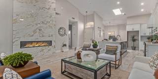 8941 E Maple Drive Gallery 1