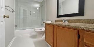 901 Wentworth Court Gallery 18