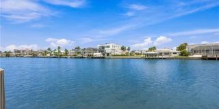 383 SEABEE Ave Gallery 1