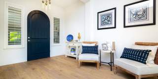 Gorgeous Custom Upgraded Serrano Home! Gallery 5