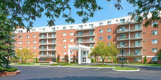 Towers of Colonie Gallery 12