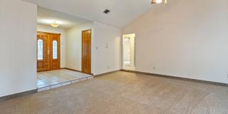 Lovely 3 Bedroom, 2 Bathroom in North Central Austin!!! Gallery 4