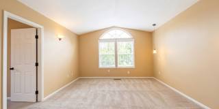 This Beautiful Updated Lake Oswego Home in a Spectacular Setting in the Heart of Lake Oswego is Coming Soon! Gallery 18