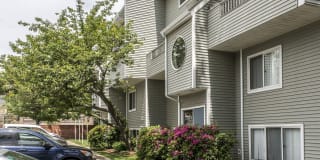 The Courtyard at North Beacon Gallery 7