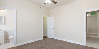 910 North Arlington Avenue - 2 910 North Arlington Avenue - 2 Gallery 18