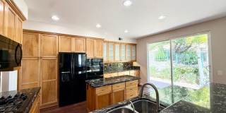 Gated 4 Bedroom 3 1/2 Bath Two Story Home Gallery 6