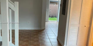 6902 NW 174th Ter Gallery 7