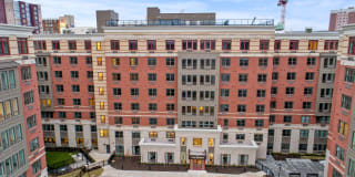 The Quincy Gallery 27