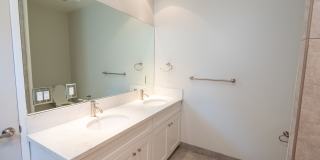 1452 S Bedford St Gallery 8