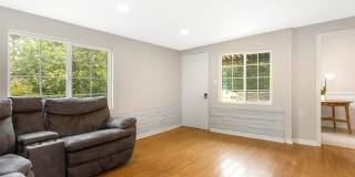 2963 Sheffield Road Gallery 1