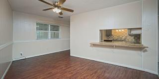 4613 N. 2nd Street Gallery 5