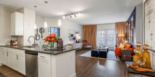 J Creekside at Exton Gallery 28