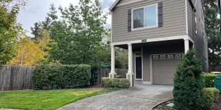 Traditional Remington Station Home Built in 2014! Gallery 1