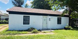 326 E Harmon Dr Gallery 1