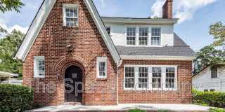 1870 Broughton St Gallery 1