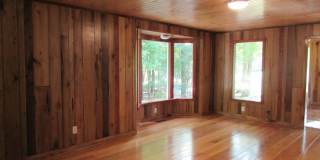 Beautiful Country Cabin Gallery 1
