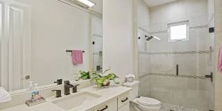 10372 Kensington Shore Dr Gallery 26