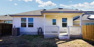 Stylish Move-In Ready Home in Rosillo Ranch, San Antonio, TX - Realtor Commission: $400 Gallery 36