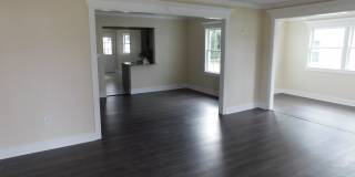 Completely Renovated 3 bed, 2bath home Gallery 3