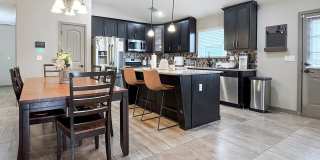 East El Paso 4 bed Refrig A/C Home! Gallery 10